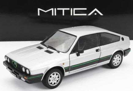 Alfa Romeo Spring 1:18