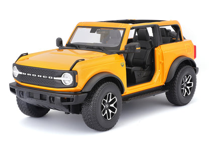 Ford Bronco 2021 1:18