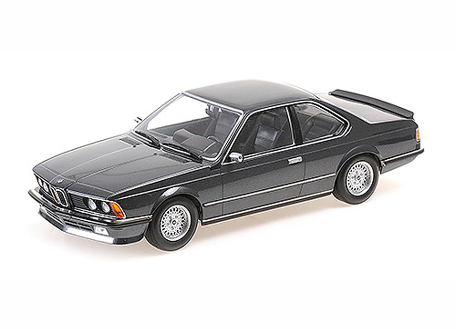 BMW 635 CSI 1982 1:18