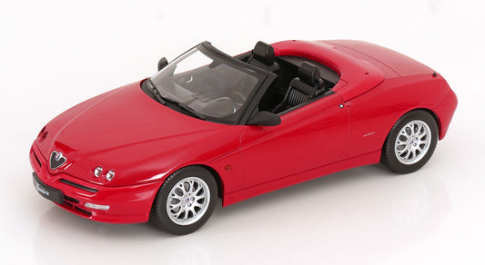 Alfa Romeo Spider 1:18