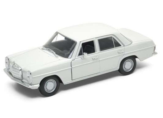 Mercedes 220 1:24