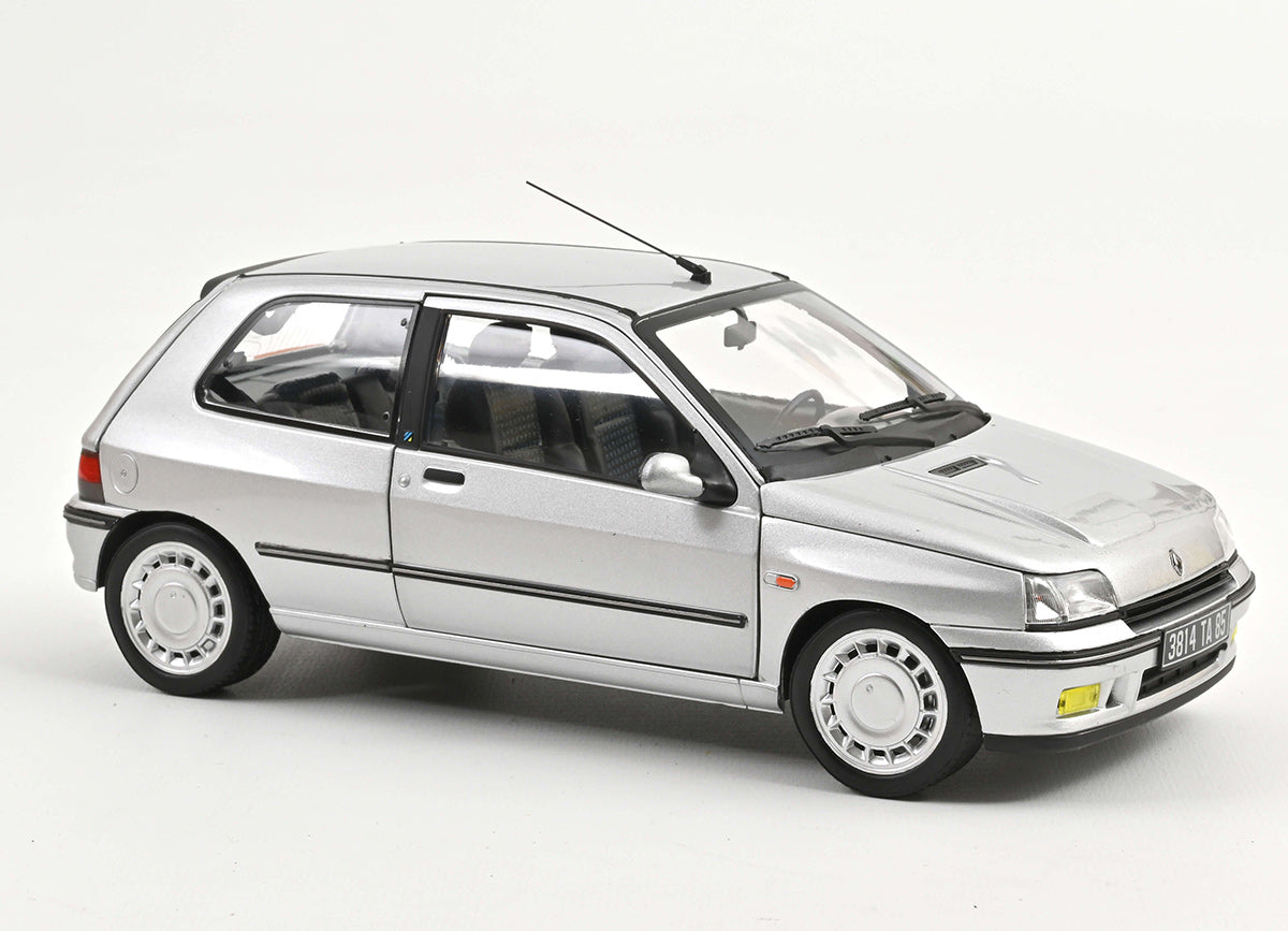 Renault Clio 16S 1991/92 1:18