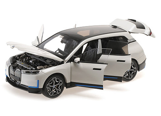 BMW iX 2022 1:18