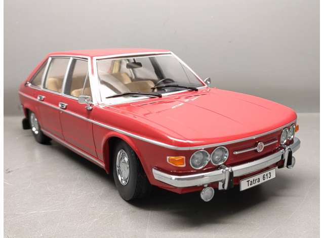 Tatra 613 1979 1:18