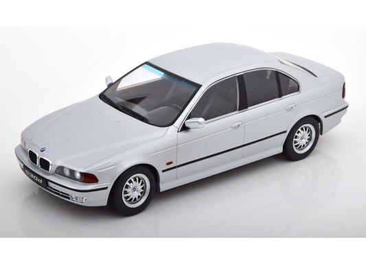 BMW 530d E39 Limousine 1995 1:18