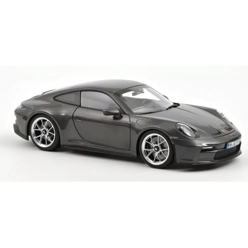 Porsche 911 992 GT3 Touring 1:18