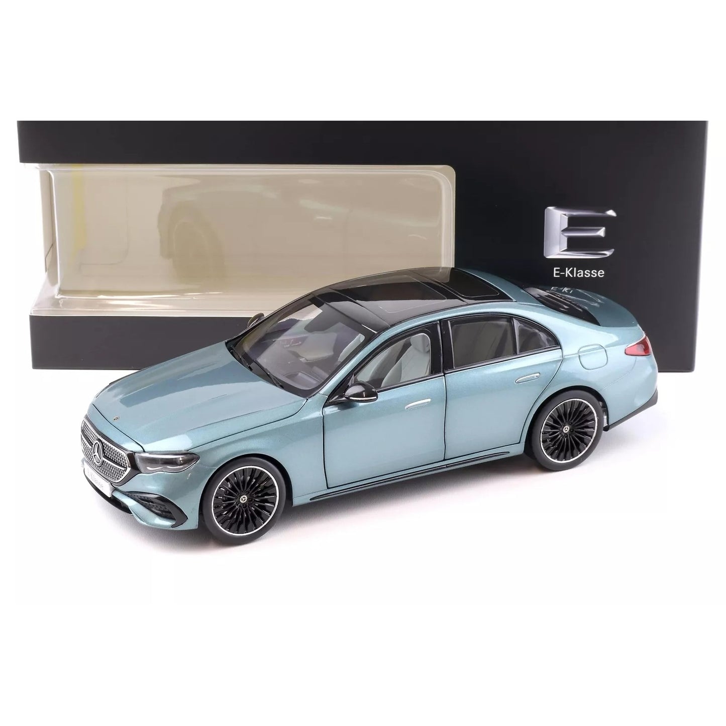 Mercedes-Benz E Class E450 W214 1:18