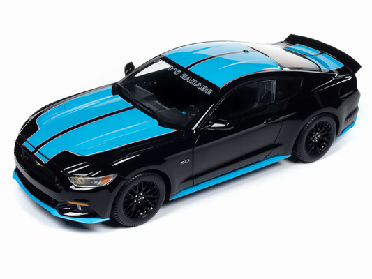 Ford Mustang Petty's Garage 2016 1:18