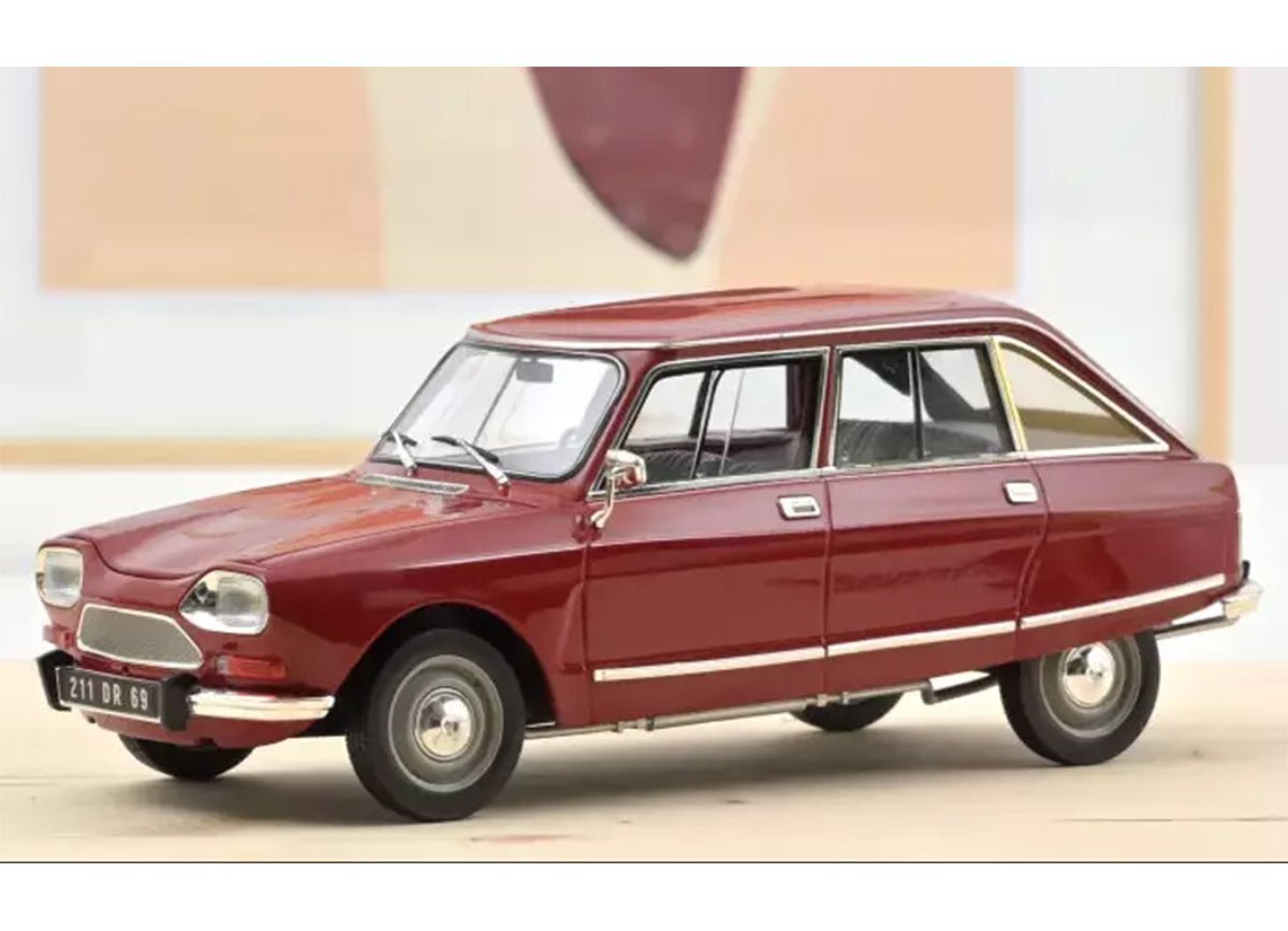 Citroën Ami 8 Club 1969 1:18