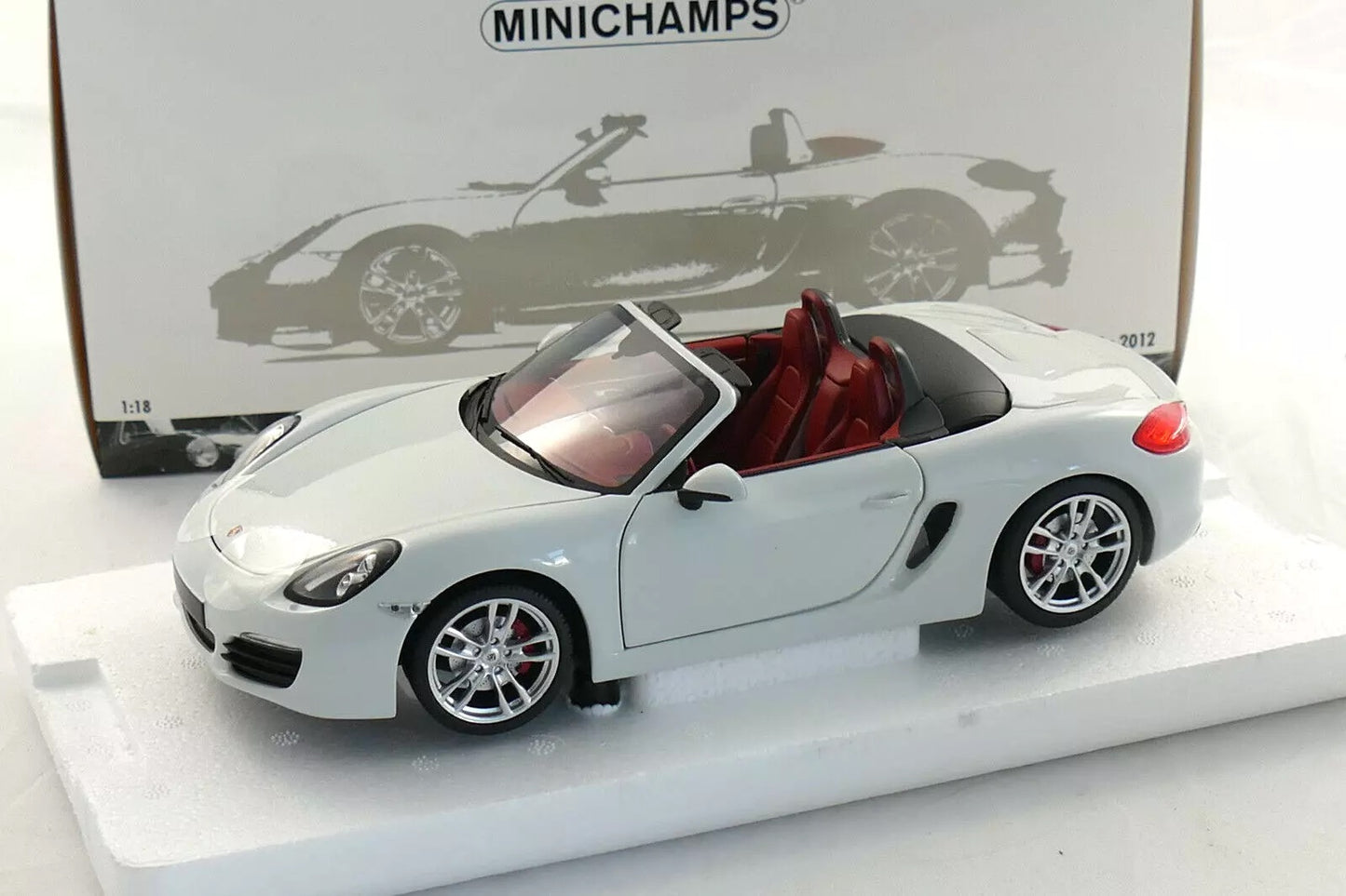 Porsche Boxster (981) 1:18