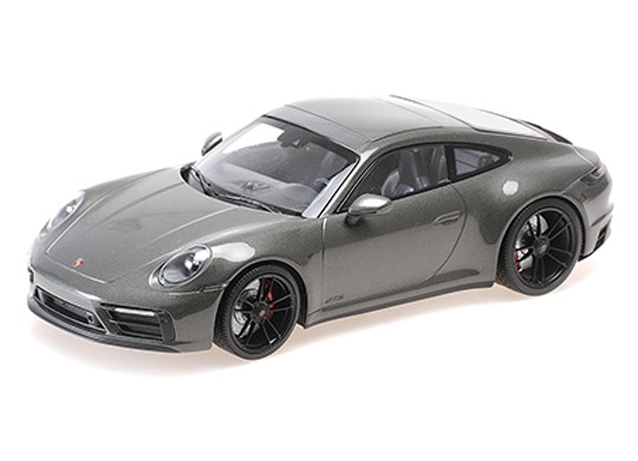 PORSCHE 911 CARRERA 4 GTS 2020 1:18