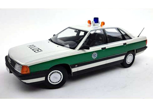 Audi 100 C3 1989 Police Bayern 1:18