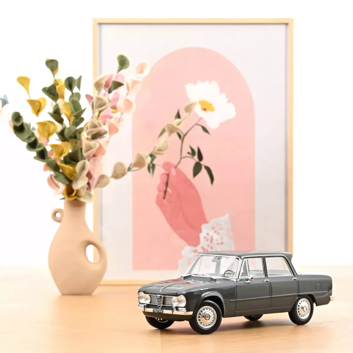 Alfa Romeo Giulia 1:18