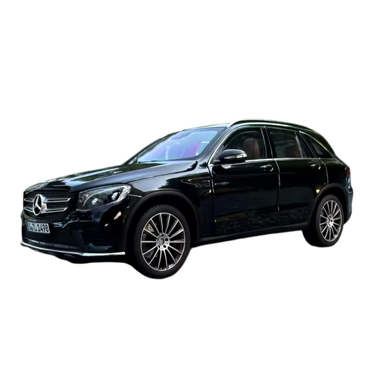 Mercedes-Benz GLC63 AMG X253 1:18