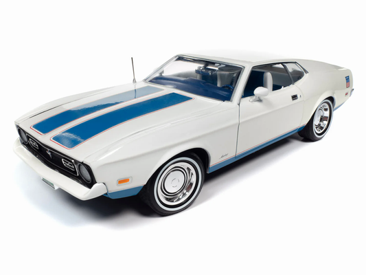 Ford Mustang Fastback 1972 1:18