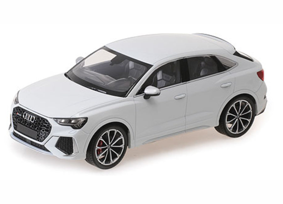 AUDI RSQ3 1:18