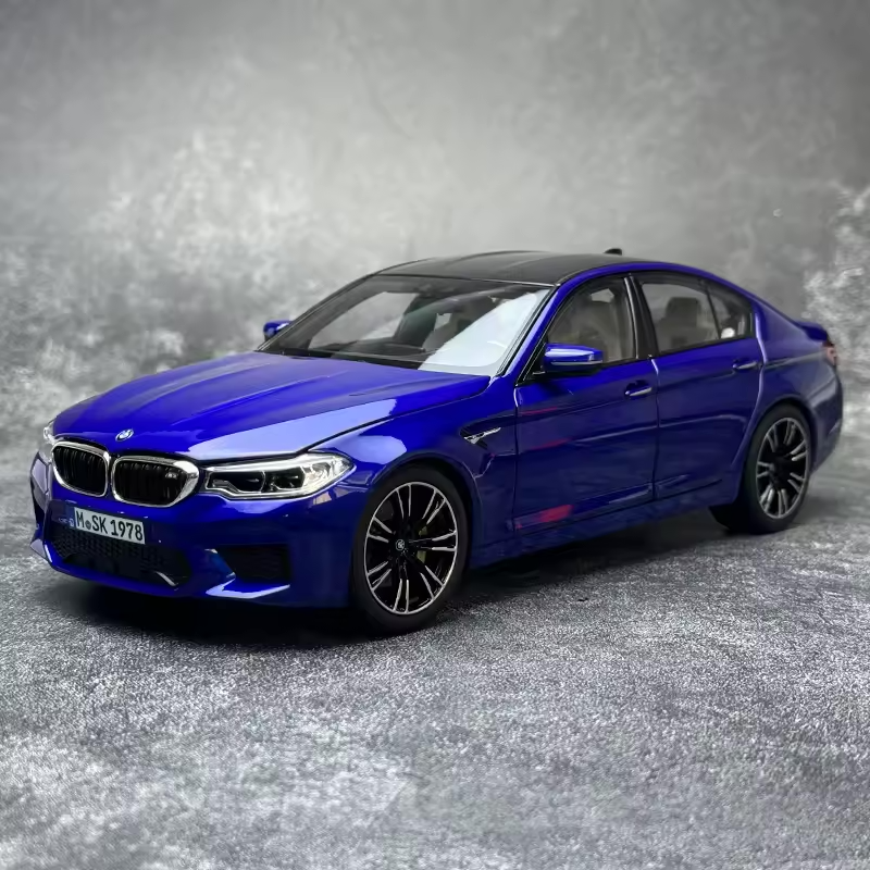 BMW M5 F90 1:18