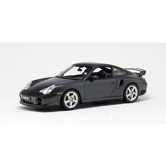 Porsche 911 (996) GT2 1:18