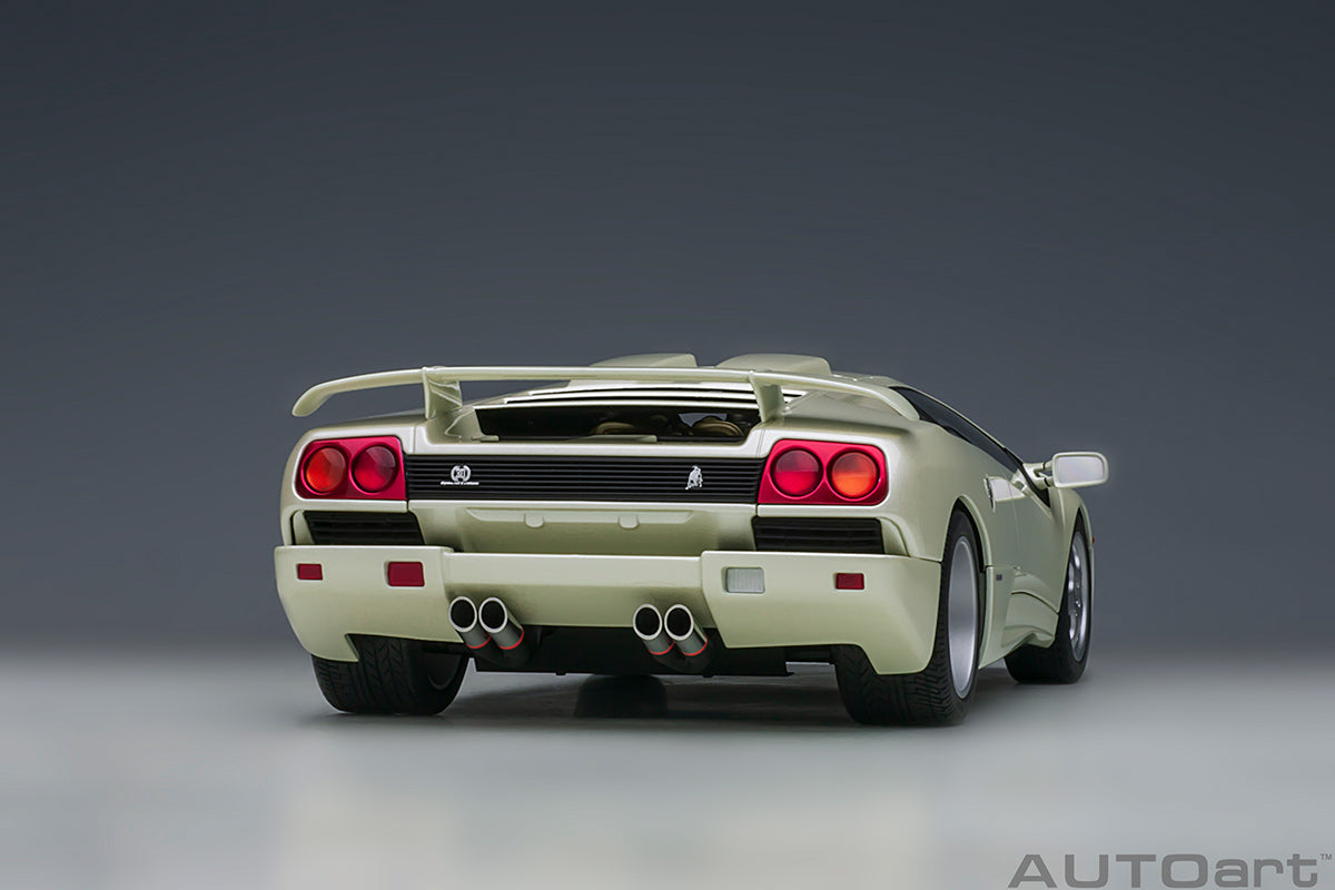 Lamborghini Diablo SE30 JOTA 1:18