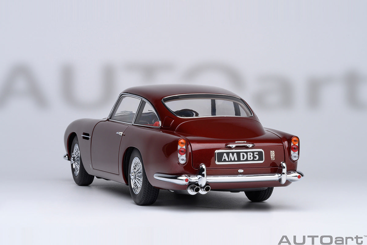 Aston Martin DB5 1964 1:18