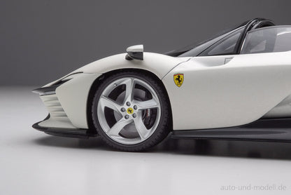 Ferrari Daytona SP3 1:18