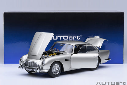 Aston Martin DB5 1964 1:18