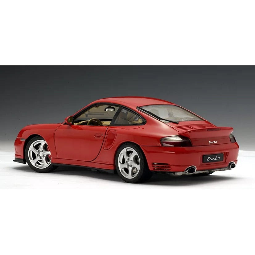 Porsche 911 (996) Turbo 1:18