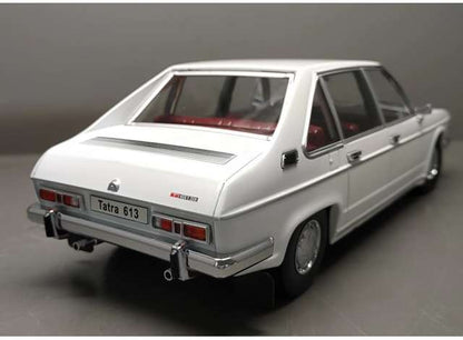Tatra 613 1979 1:18