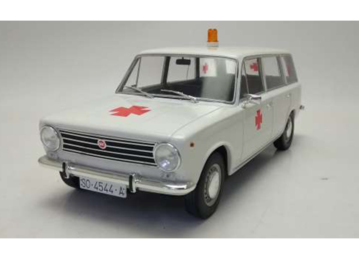 Seat 124 Familiar 1968 Ambulance 1:18