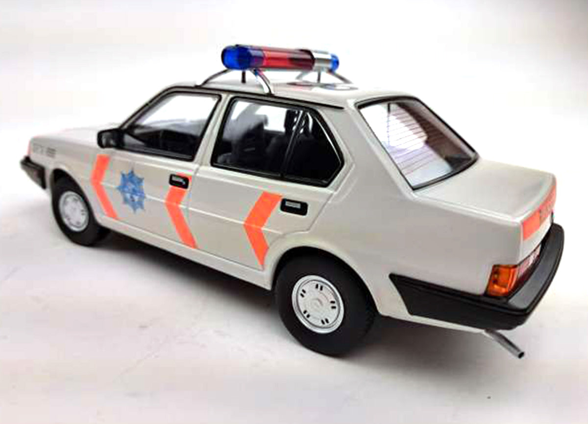 Volvo 340 1987 Dutch Police 1:18