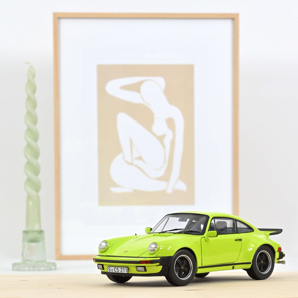 Porsche 911 turbo 3,0 1976 1:18