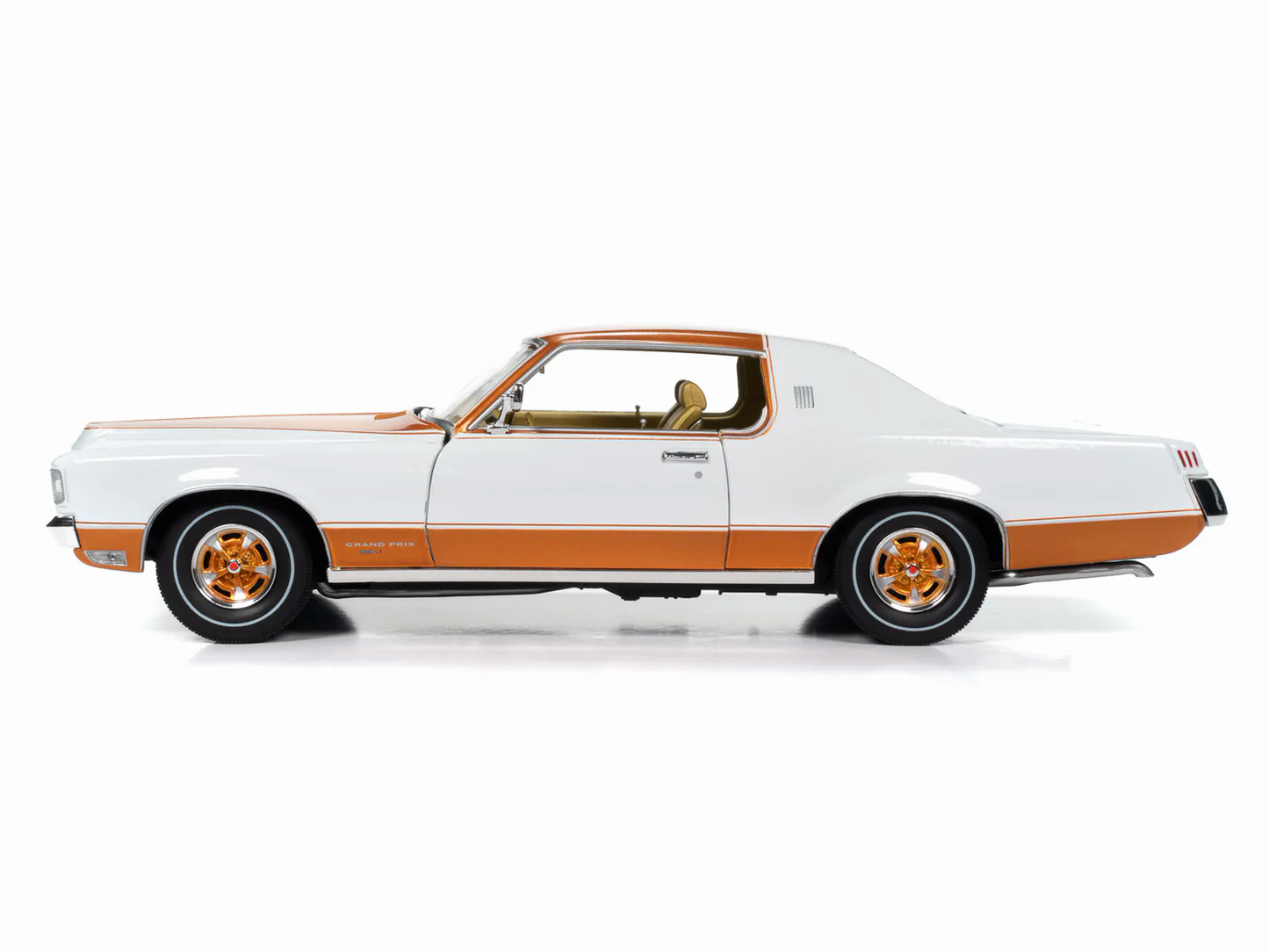 Pontiac Grand Prix (Royal Bobcat) 1969 1:18
