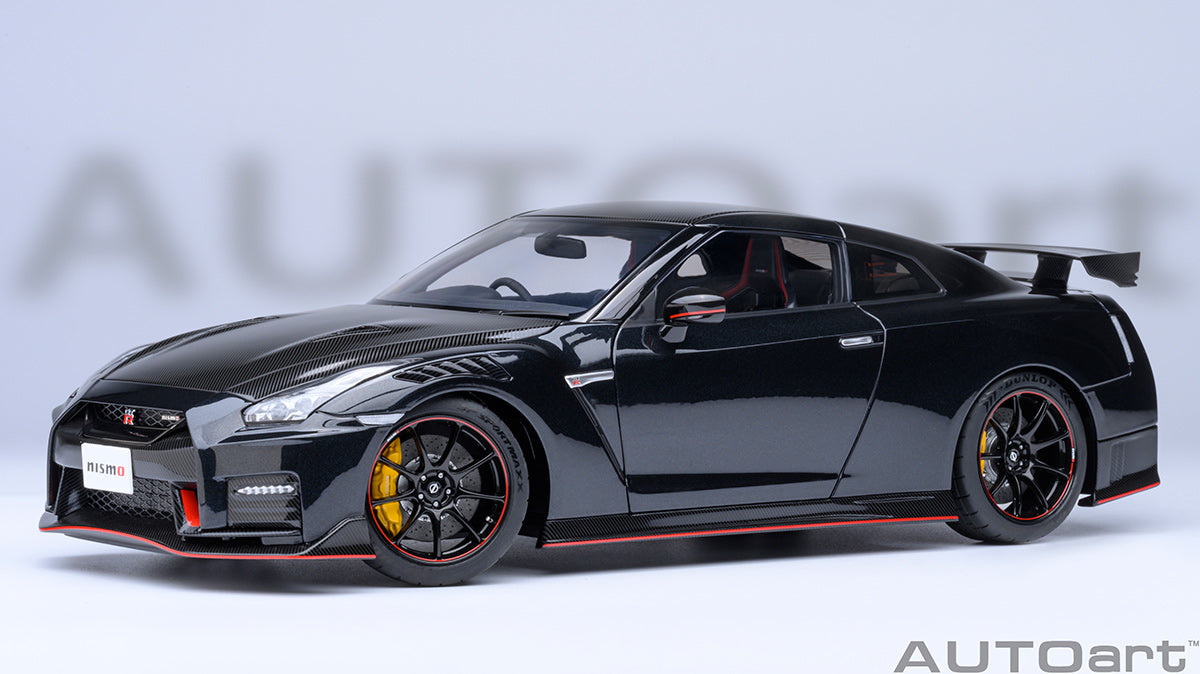 NISSAN GT-R (R35) NISMO 2022 1:18