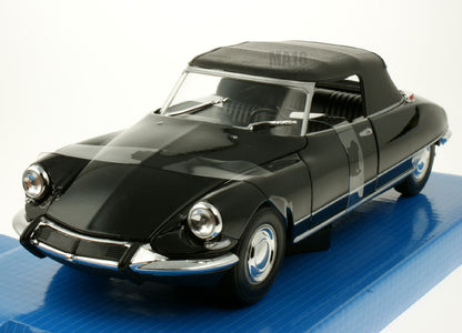 Citroen DS 19 Cabriolet 1:24