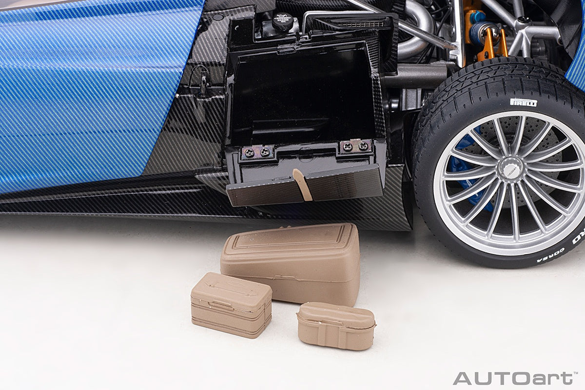 Pagani Huayra Roadster 1:18