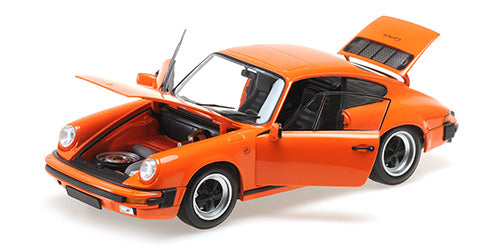 Porsche 911 Carrera Coupe 3.2 1983 1:18