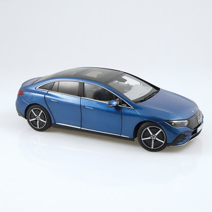 Mercedes EQE V295 1:18