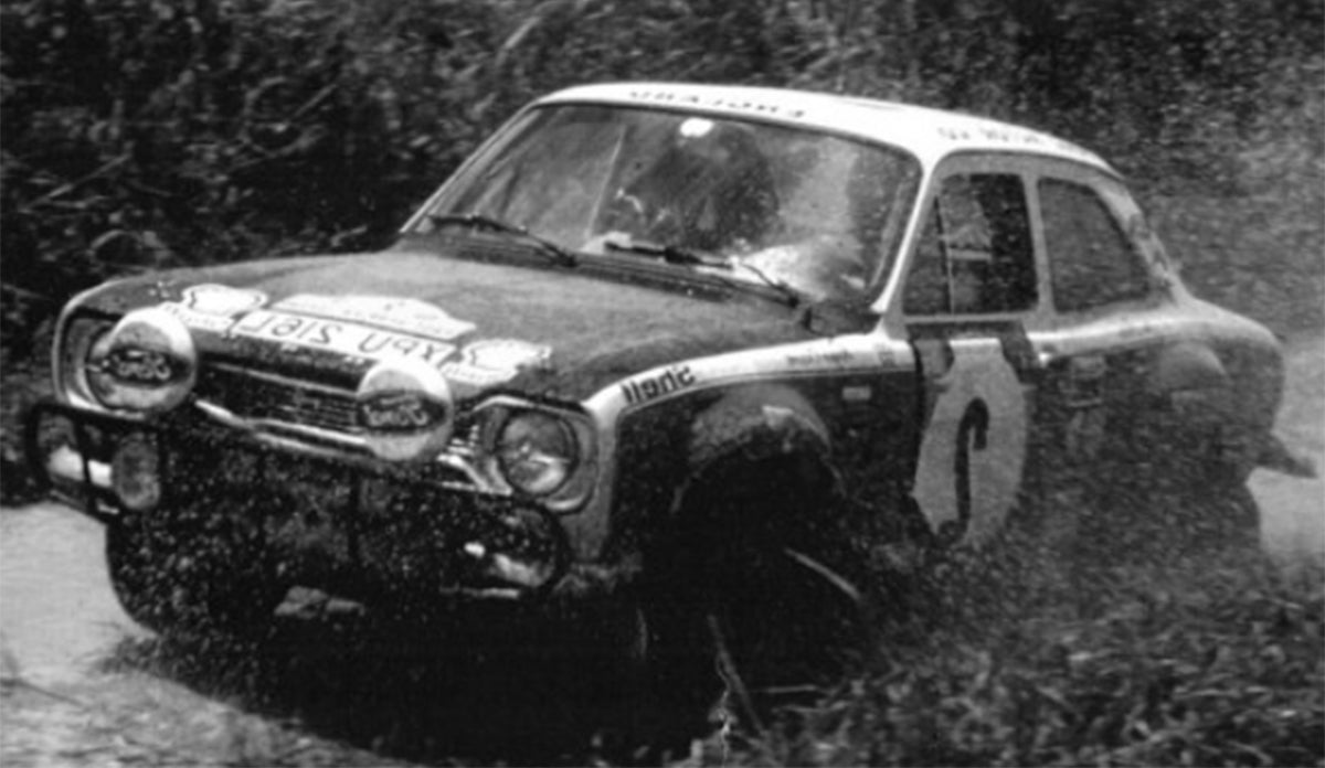 Ford Escort MK1 RS 1600 No.2 Safari Rally 1973 R.Clark/J.Porter 1:18