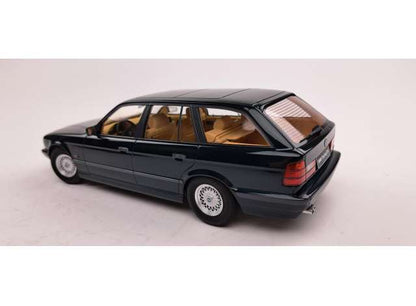 BMW 5-series Touring E34 1996 1:18