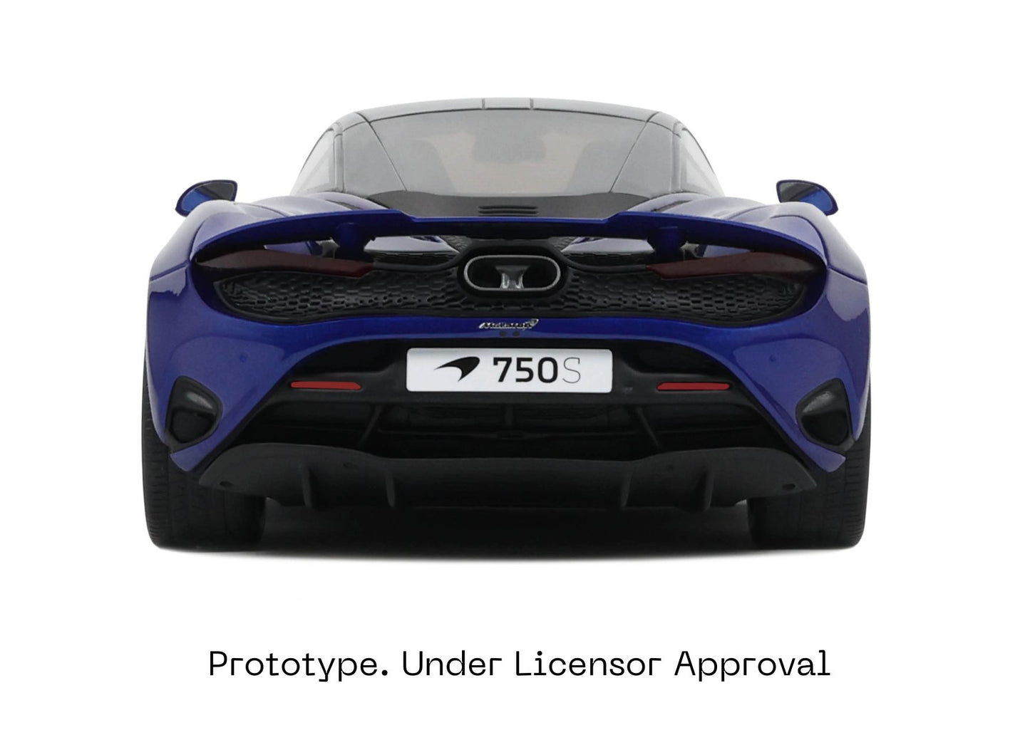 McLaren 750S Coupe 1:18