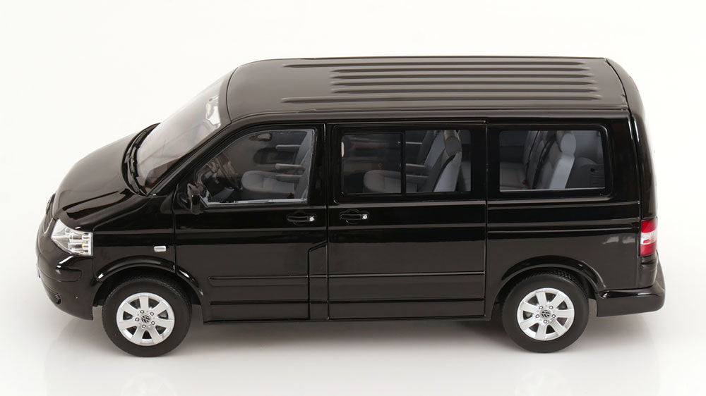 VW T5 Mulitvan 2003 1:18