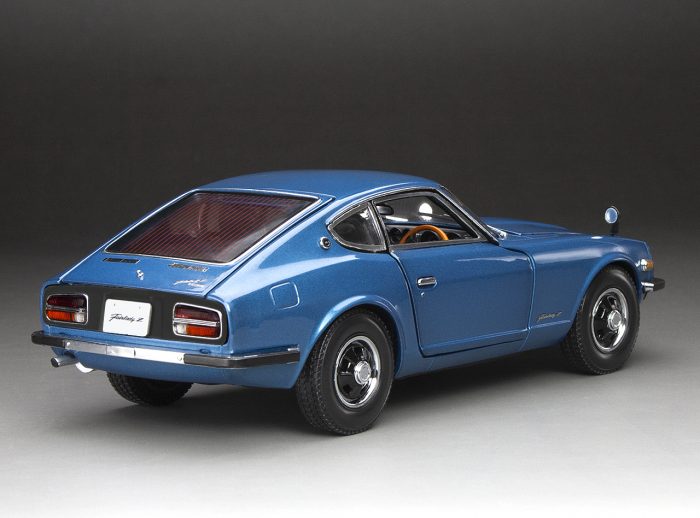 Nissan Datsun 240Z Fairlady Z (S30) 1:18