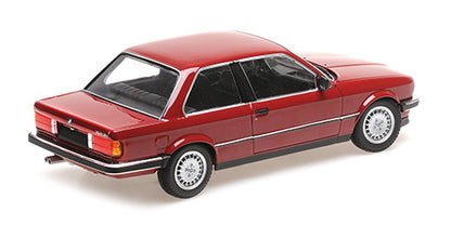 BMW 323I (E30) 1982 1:18