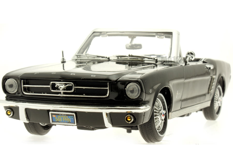 Ford Mustang 1/2 1964 1:18