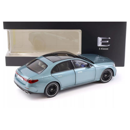 Mercedes-Benz E Class E450 W214 1:18