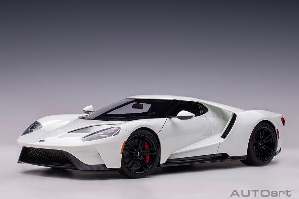 Ford GT 2017 1:18