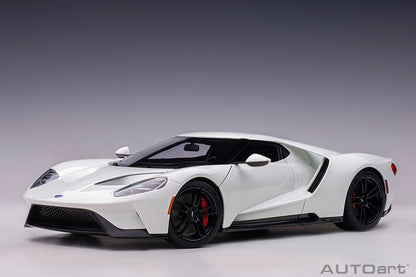 Ford GT 2017 1:18