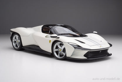 Ferrari Daytona SP3 1:18