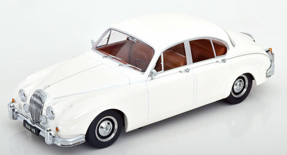 Daimler 250 V6 1962 1:18