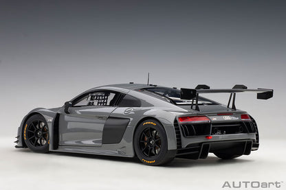 Audi R8 LMS 1:18